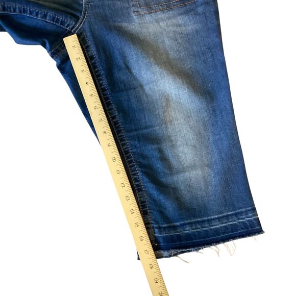 Seven 7 Luxe Denim Capri's Women's Size 14 - Picture 14 of 15